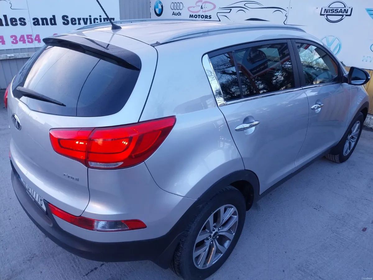 141 Kia Sportage 1.7D New  NCT Executive Warranty - Image 5