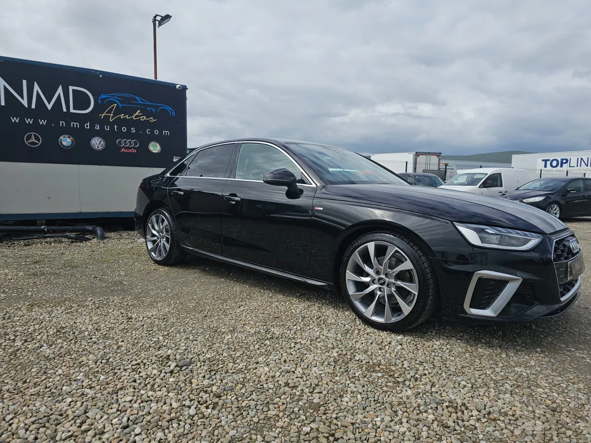 Audi A4 S-Line 35 2020 - Image 2