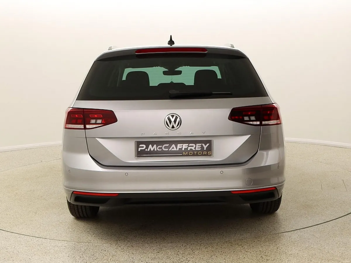 2020 VOLKSWAGEN PASSAT 1.6 TDI 120 BHP SEL AUTO - Image 6