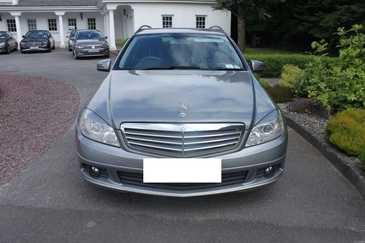 Mercedes-Benz C-200 CDI Estate, 2011 - Image 1