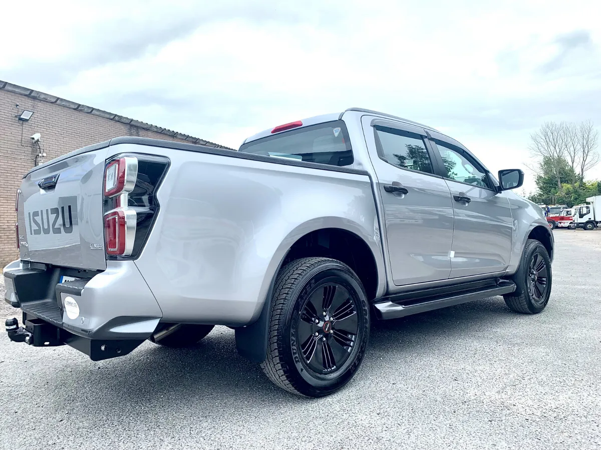 New Isuzu D-Max LSE Pick Up - Image 3