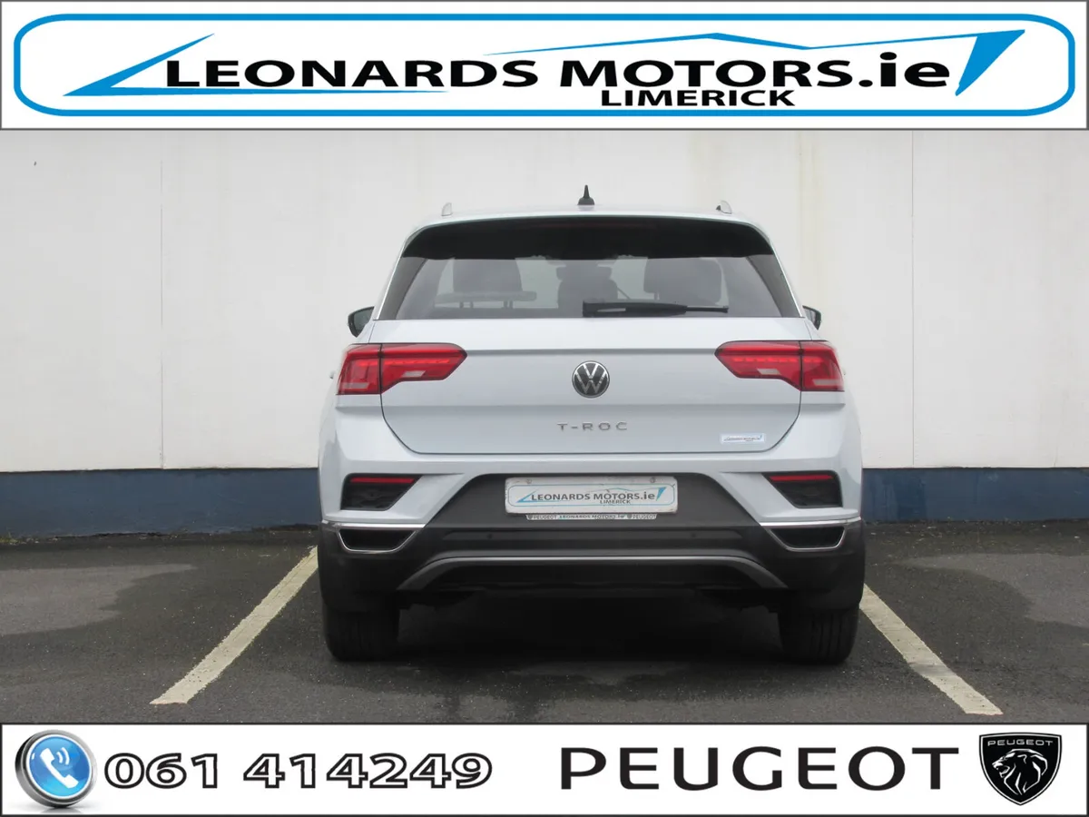 211 Volkswagen T-Roc Design 1.0P **REDUCED** - Image 4