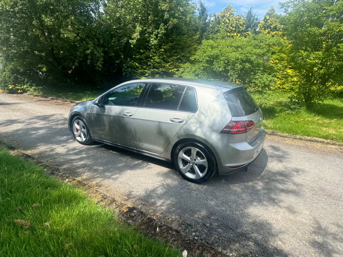2016 GOLF 2.0 GTI DSG AUTO - Image 3