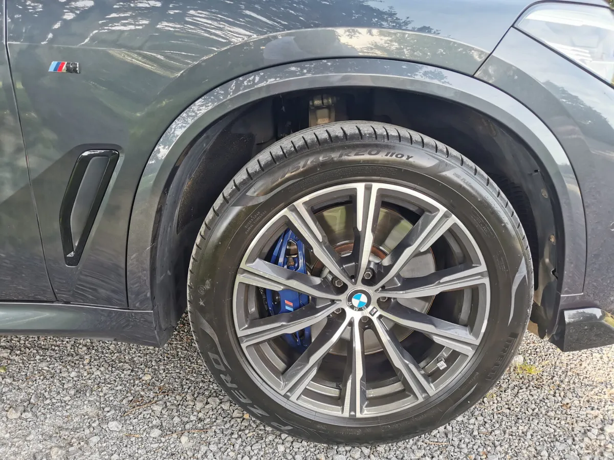 BMW X5 M Sport X-Drive30d M Sport  2019 - Image 3