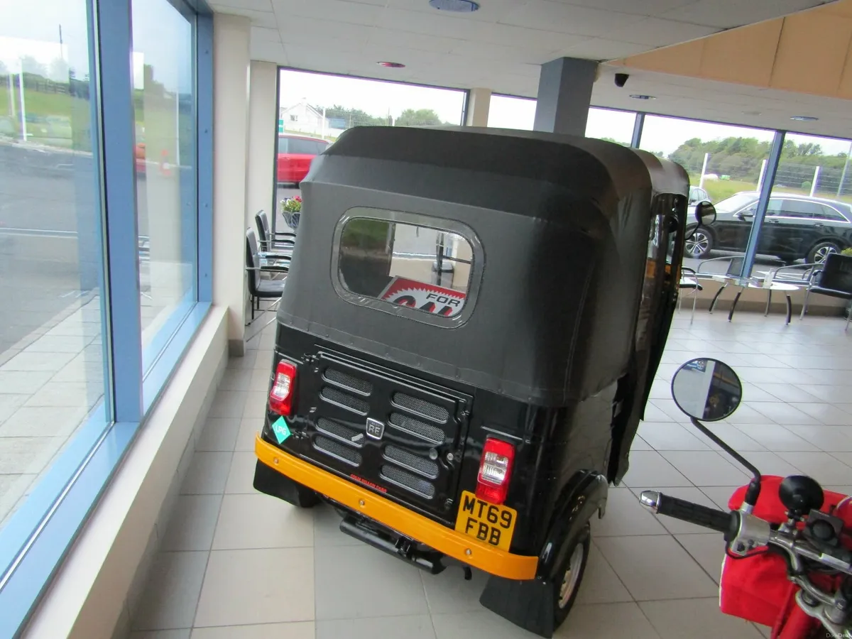 TUK TUK  2019 - Image 2