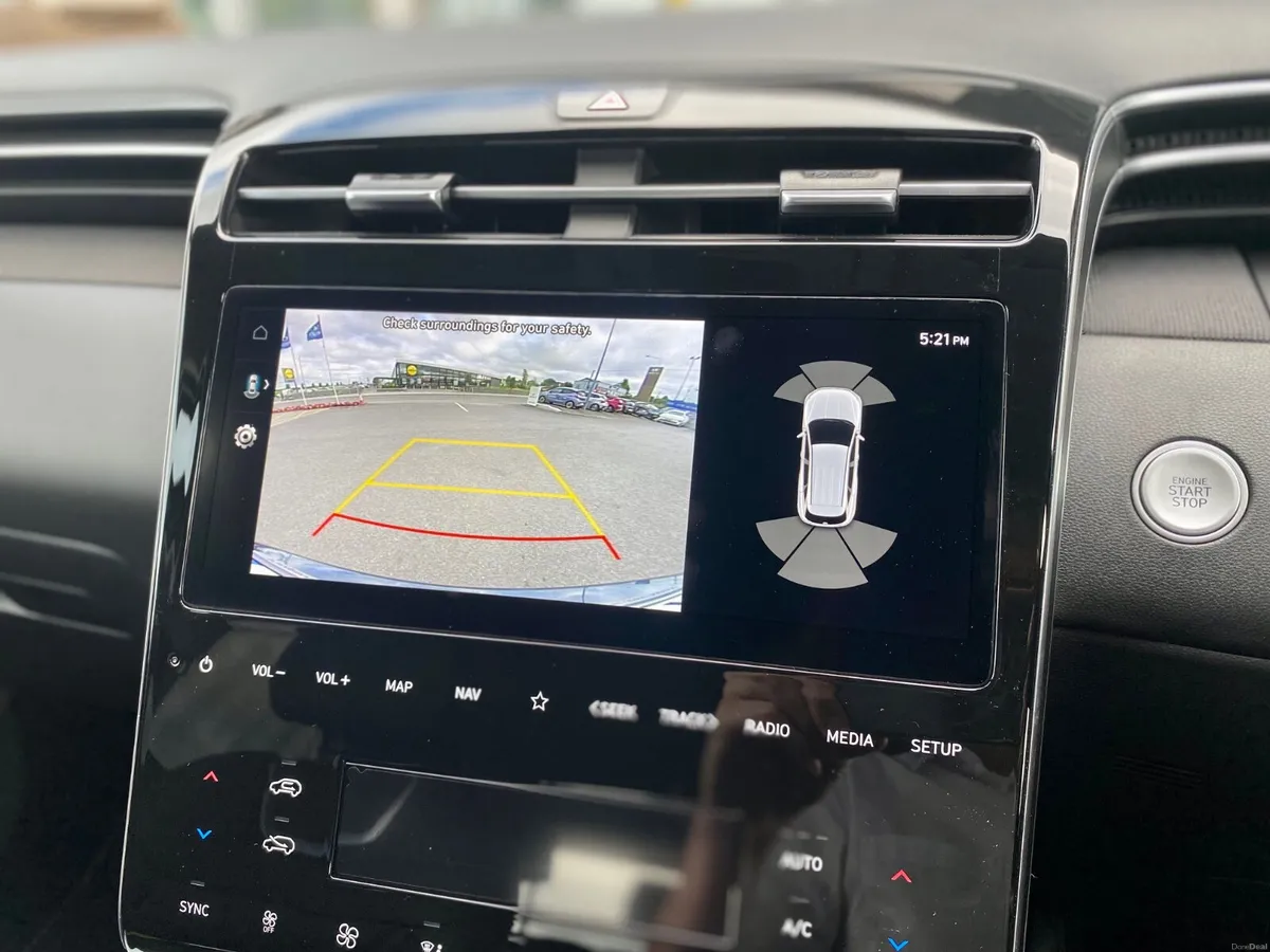 EXECUTIVE PLUS Tucson 2 Tone Teal with Black Roof - Image 4