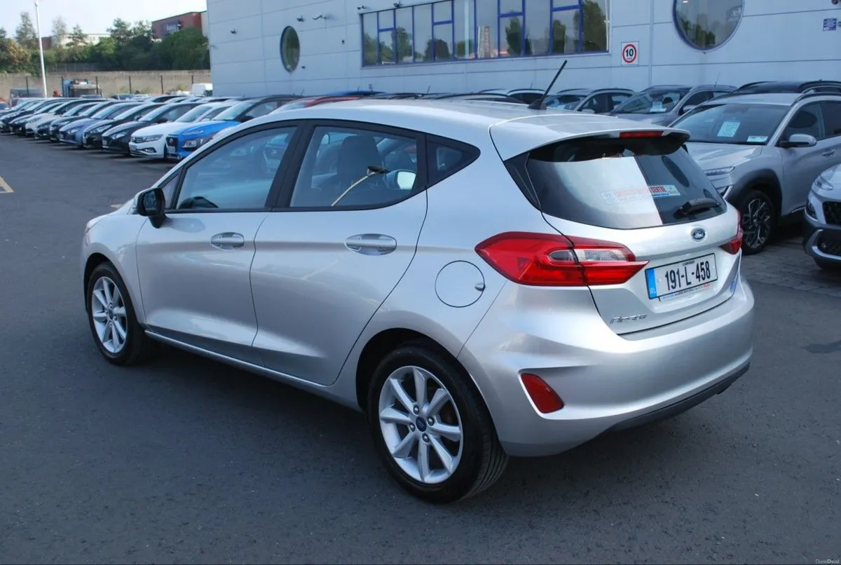 Ford Fiesta 1.1l 70 PS Zetec - Image 3
