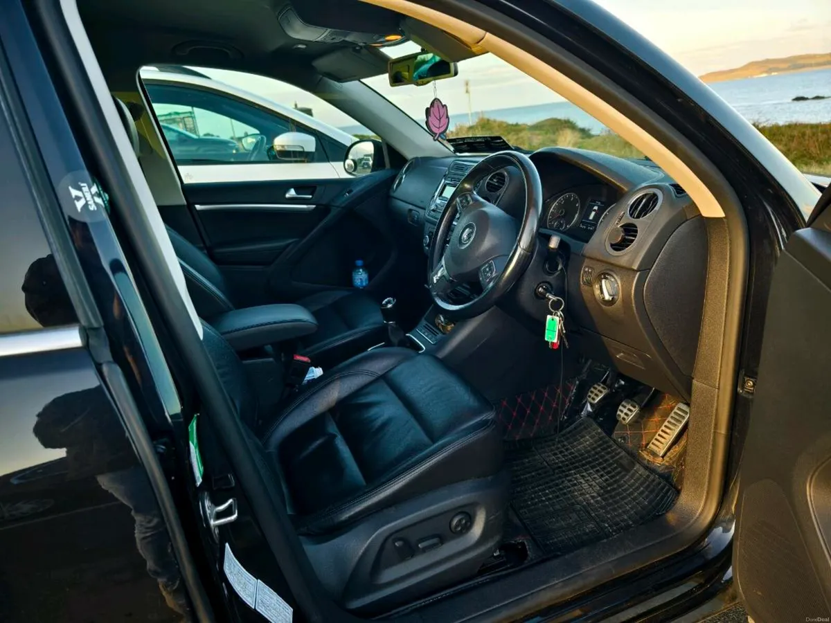 (11, 300 euro) VW Tiguan 2.0 TDI LOW MILEAGE - Image 4