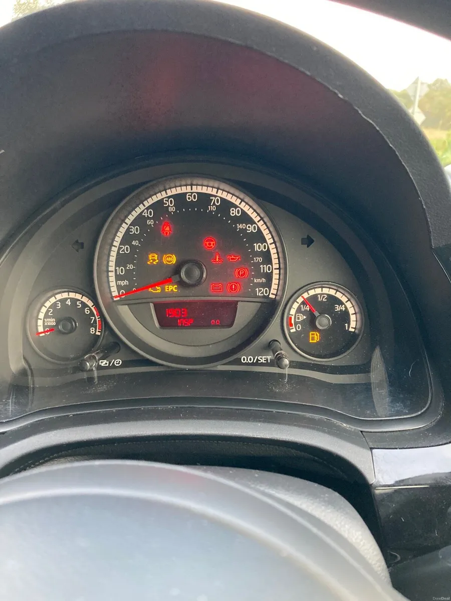 VOLKSWAGEN UP. …NCT to AUG 2026 - Image 4