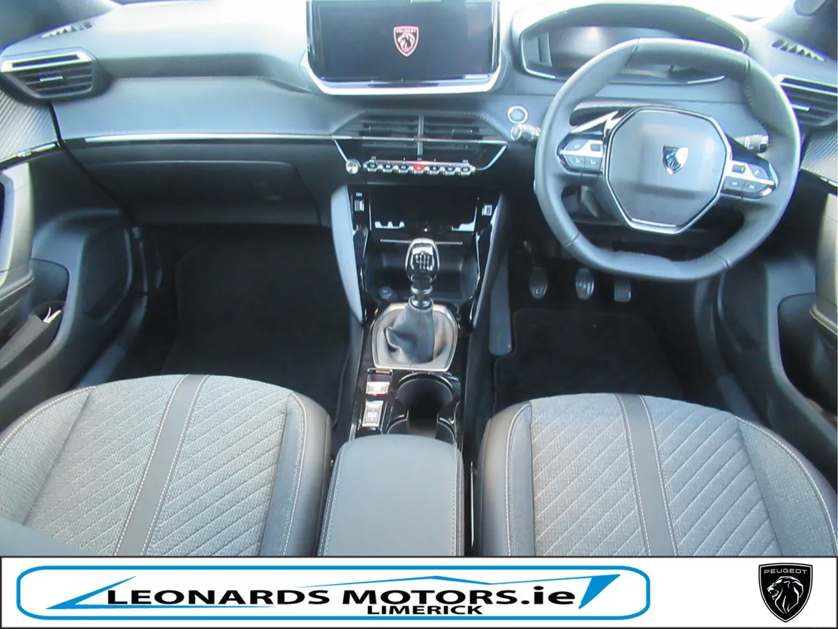 242 Peugeot 2008 Allure 1.2P 100bhp - Image 4