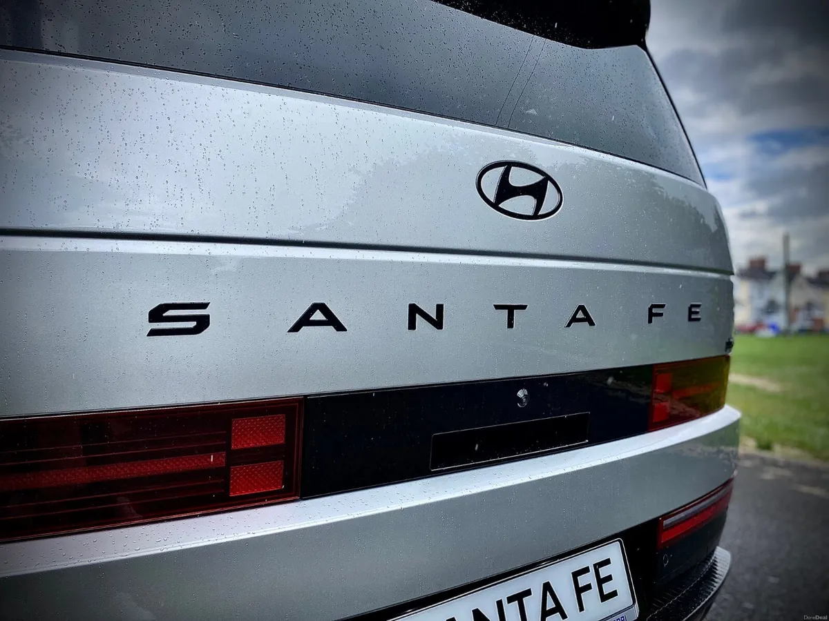 262 - SANTA FE PHEV CALLIGRAPHY - Image 6