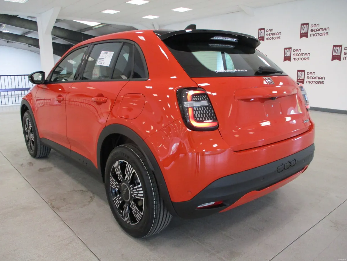 NEW 262 OFFERS FIAT 600 1.2 MHEVHYBRID   DOLCEVITA - Image 5