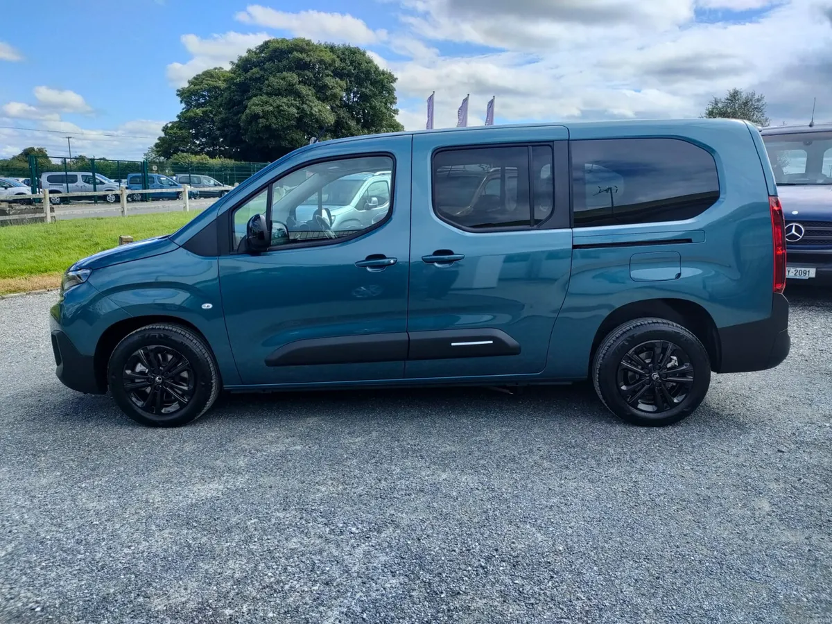 Wheelchair Car - Image 4