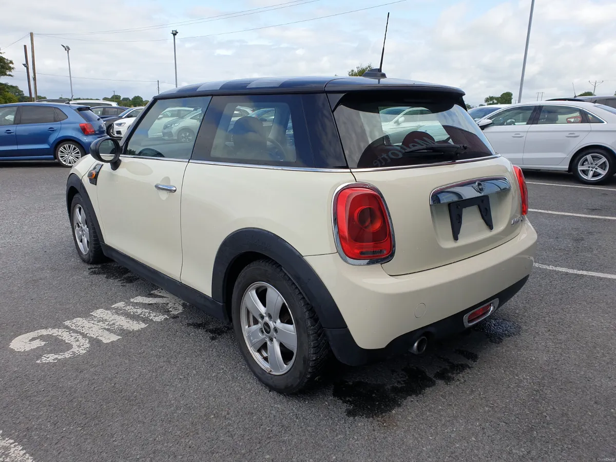 MINI COOPER 1.2 PETROL AUTOMATIC - Image 4