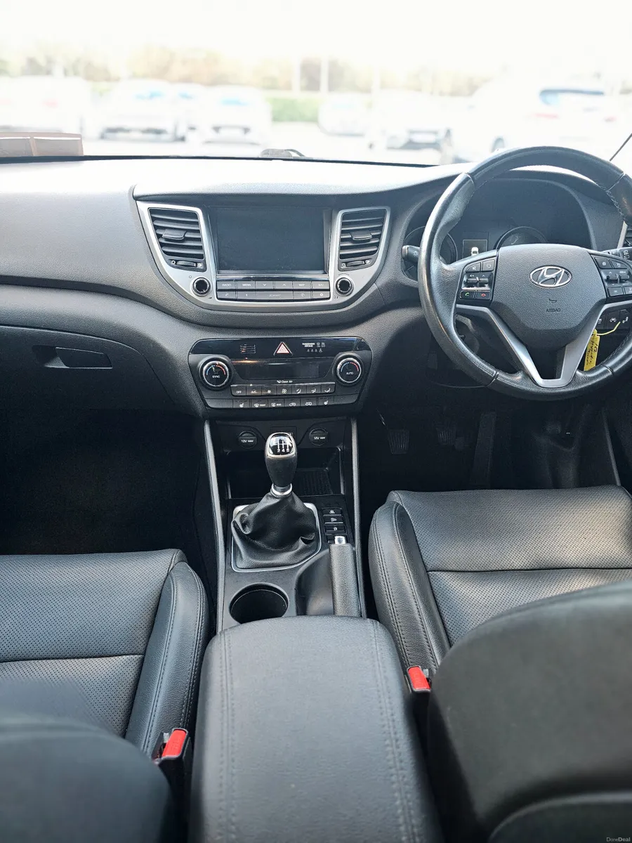 Hyundai Tucson 162 *premium* - Image 4