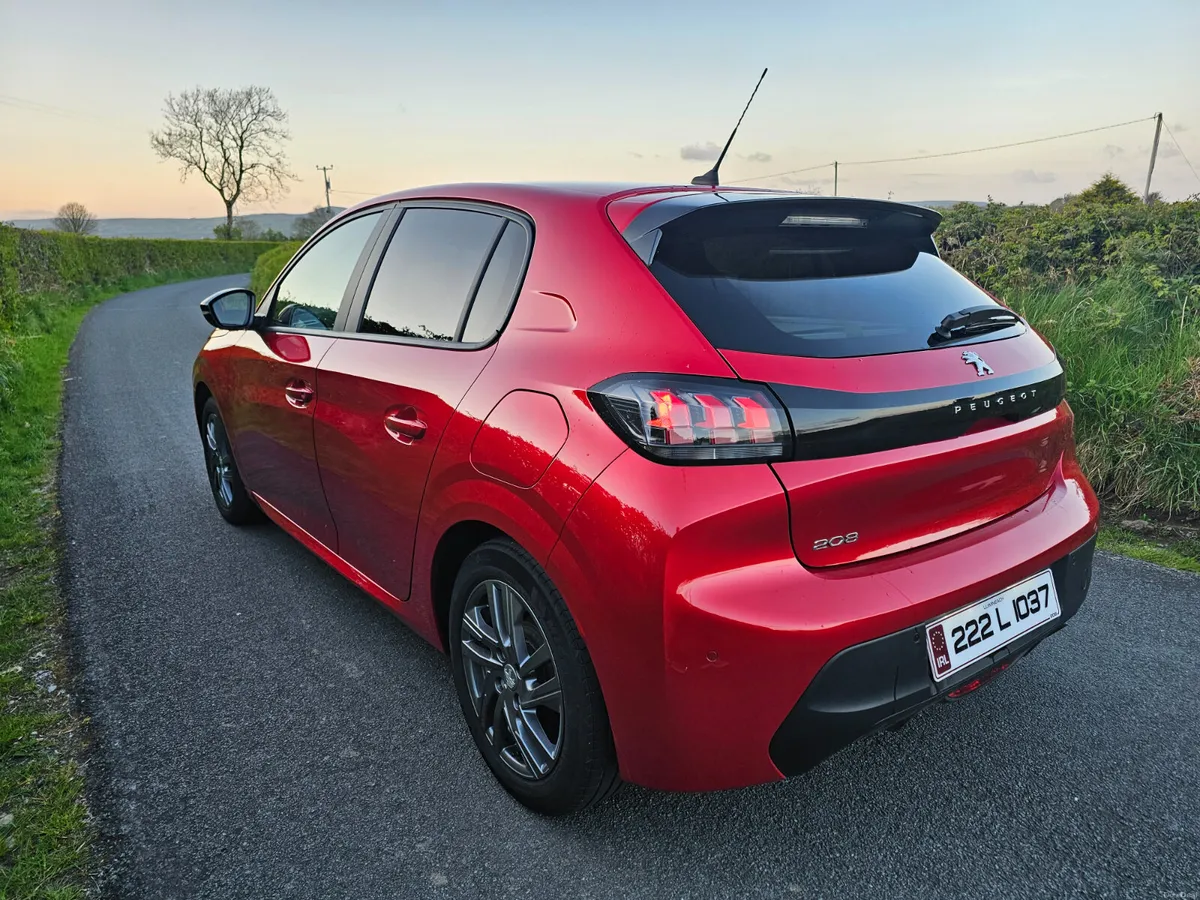 Peugeot 208 2022 - Image 4