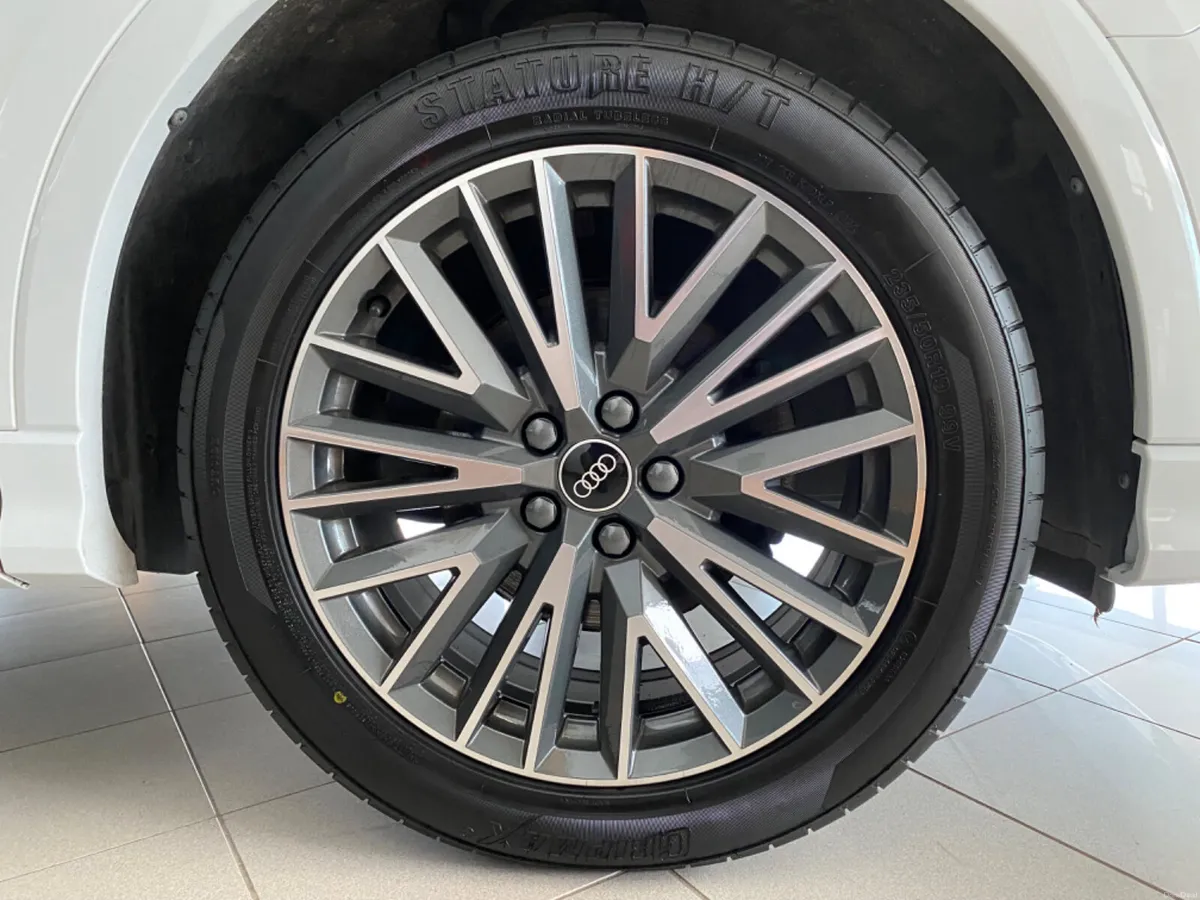 Audi Q3 2022 S-Line - Image 6