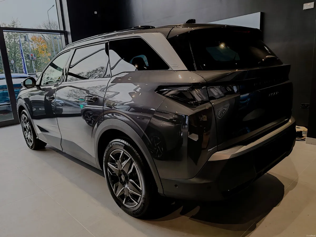 New Peugeot 5008 Hybrid Available Now - Image 3