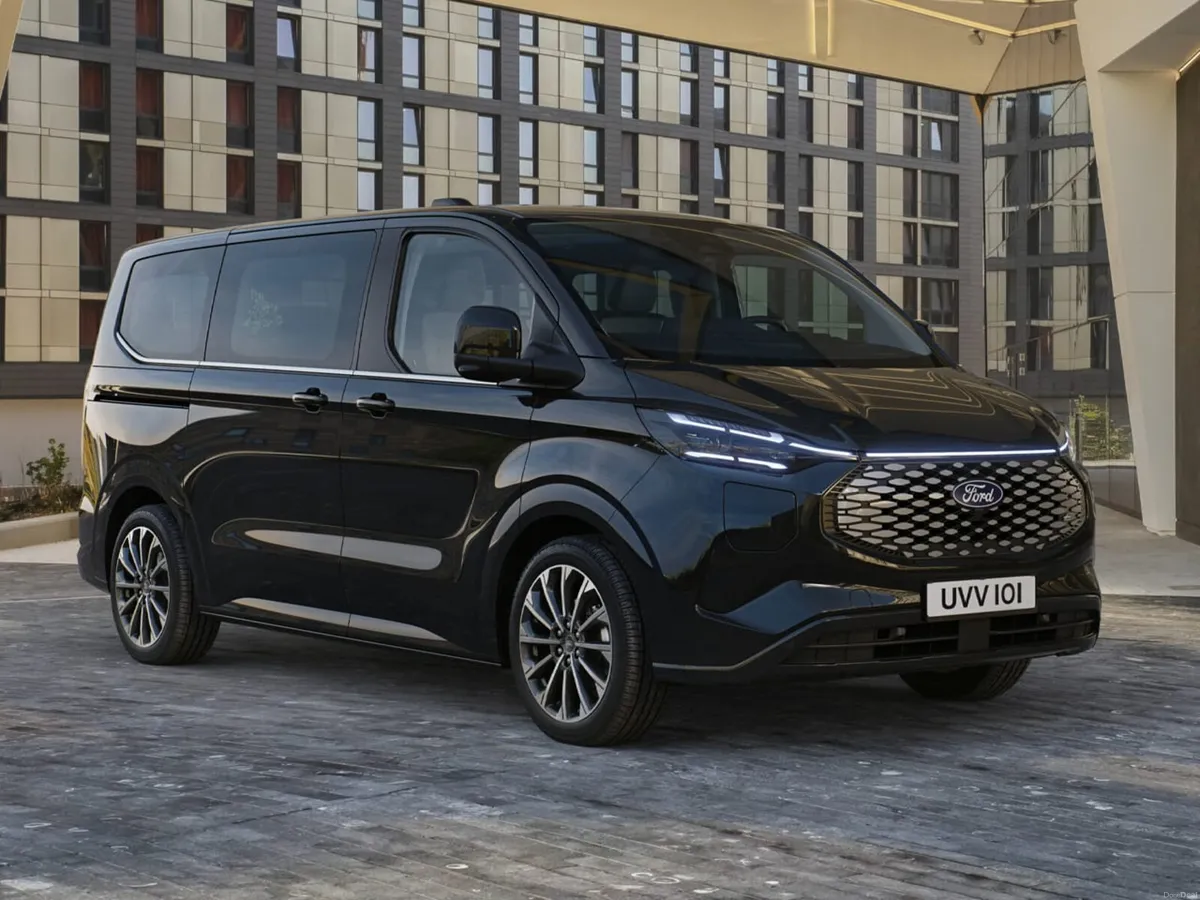 Ford e-Tourneo Custom/Wheelchair Access/Taxi Spec - Image 6