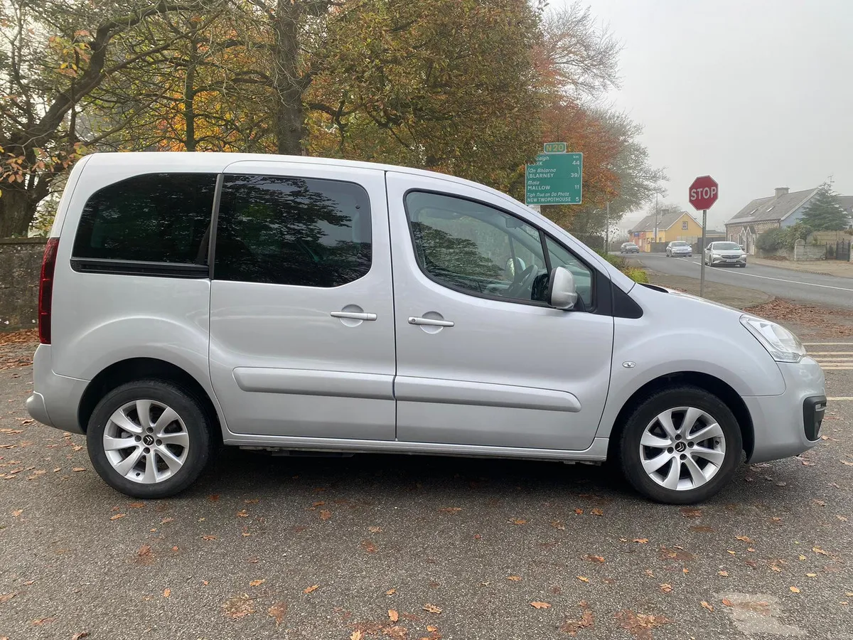 Wheelchair Accessible Citroen Berlingo - Image 4