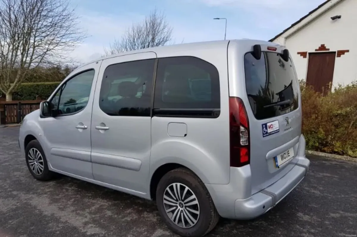 Wheelchair Car Peugeot Partner Horizon - Image 6