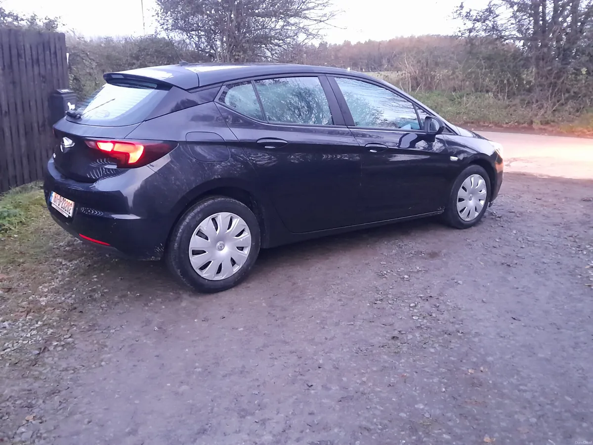 Opel Astra 2016 - Image 5
