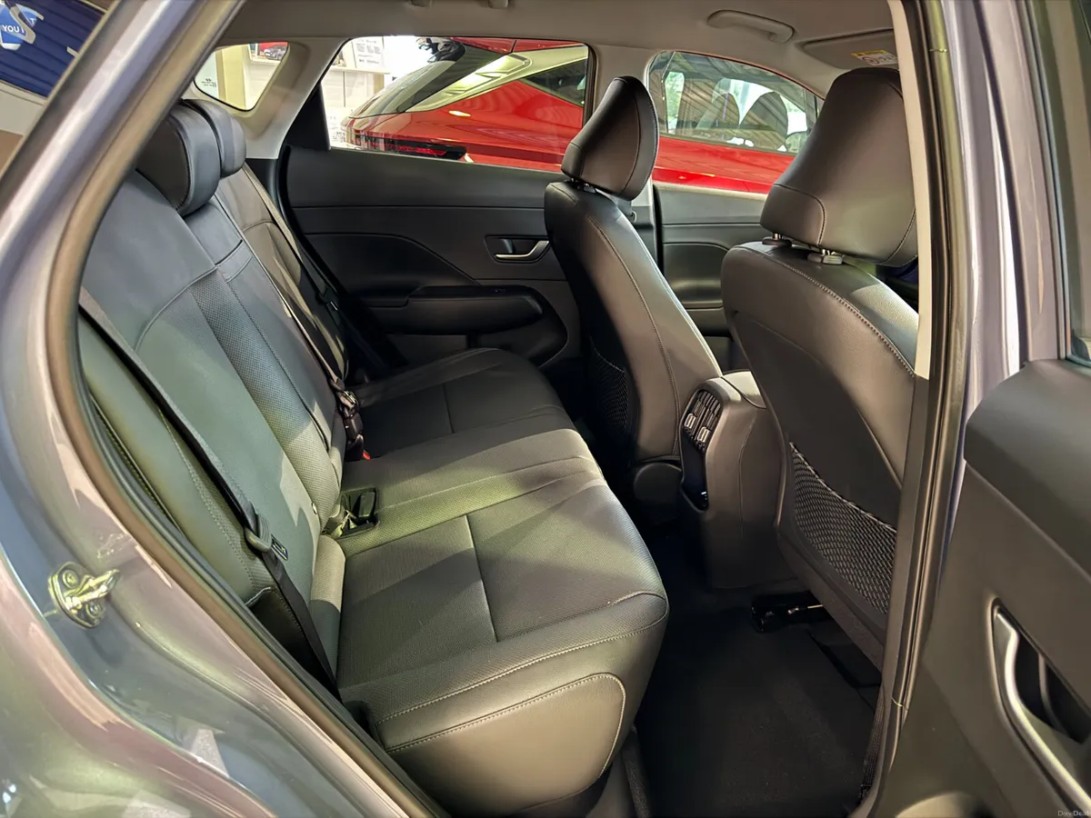 KONA EV - PLATINUM 65WH 2026 - Video Tour 262 - Image 6