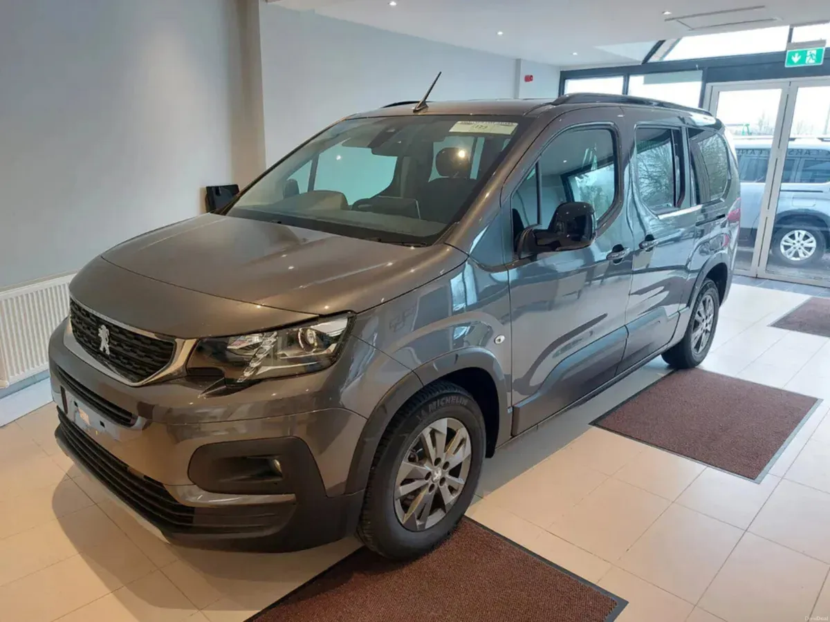 Wheelchair Accessible Peugeot Rifter Horizon - Image 2