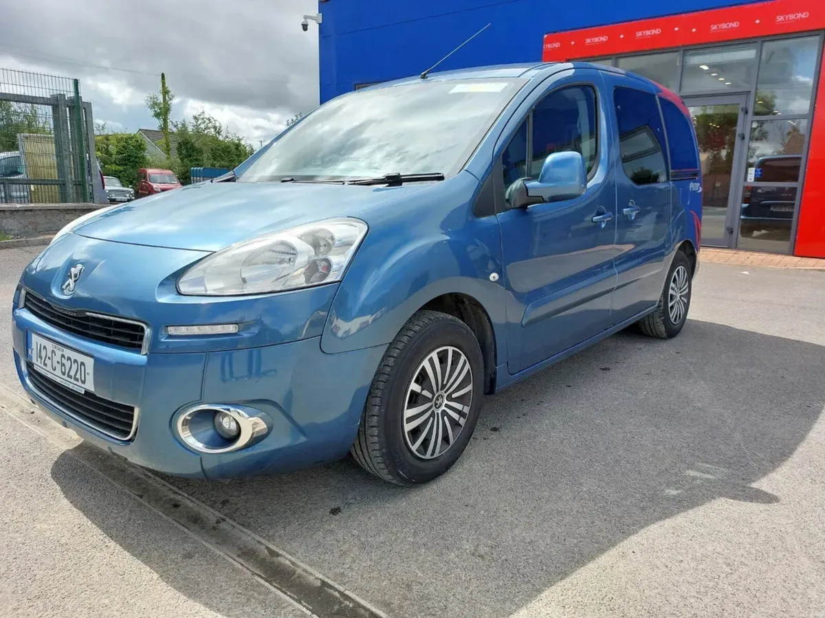 Wheelchair Car Peugeot Partner Horizon - Image 3