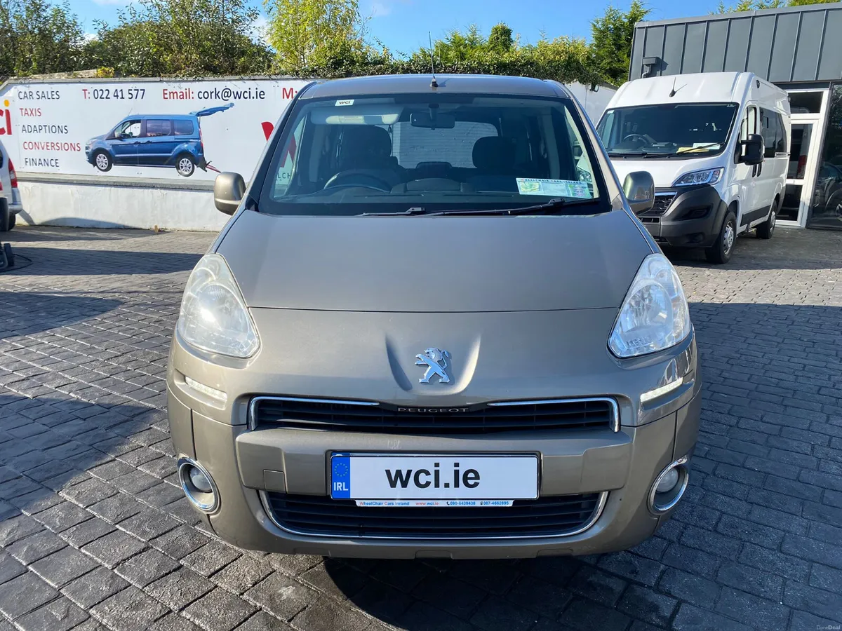 Peugeot Partner WAV - Image 2