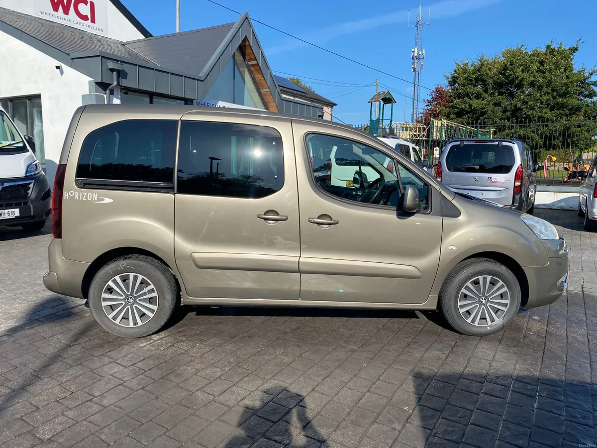 Peugeot Partner WAV - Image 4