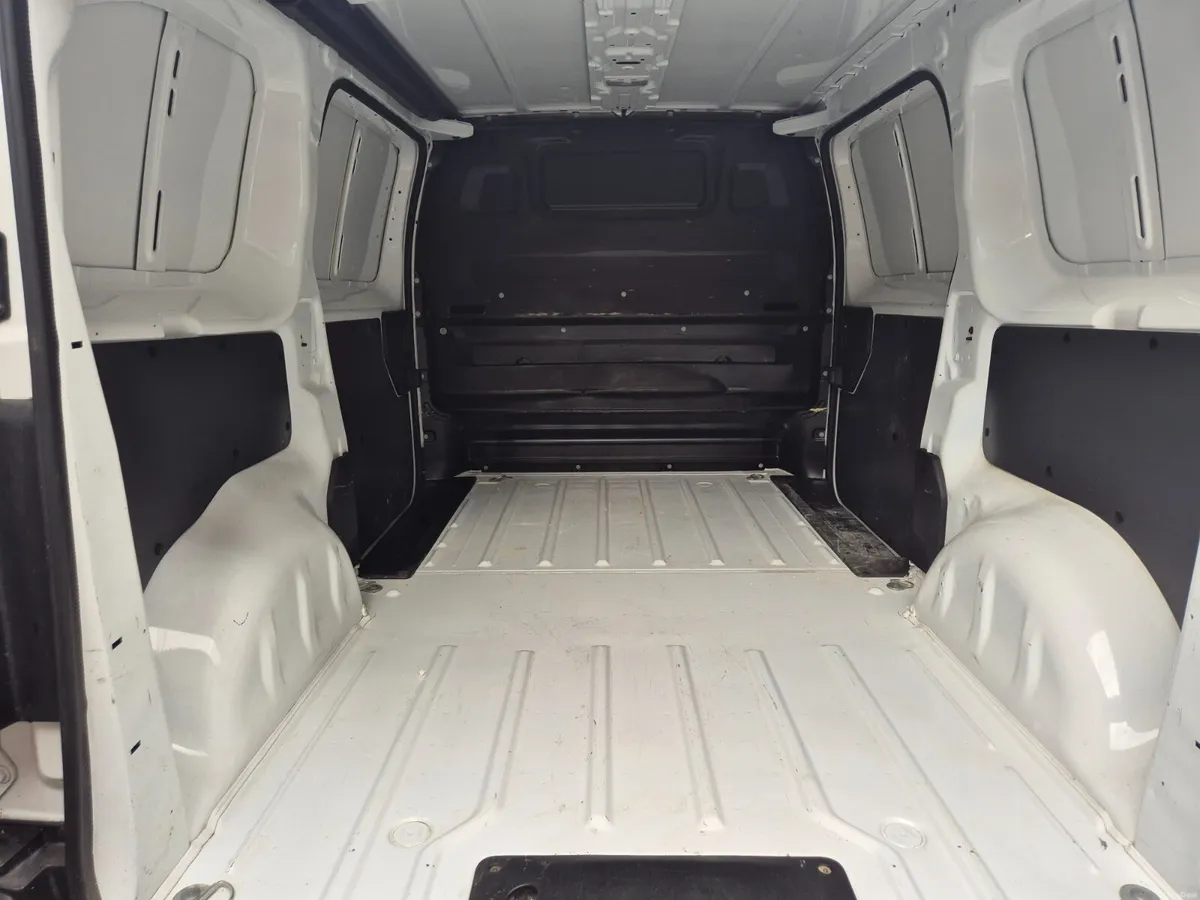 CITROEN DISPATCH (2021) - Image 2
