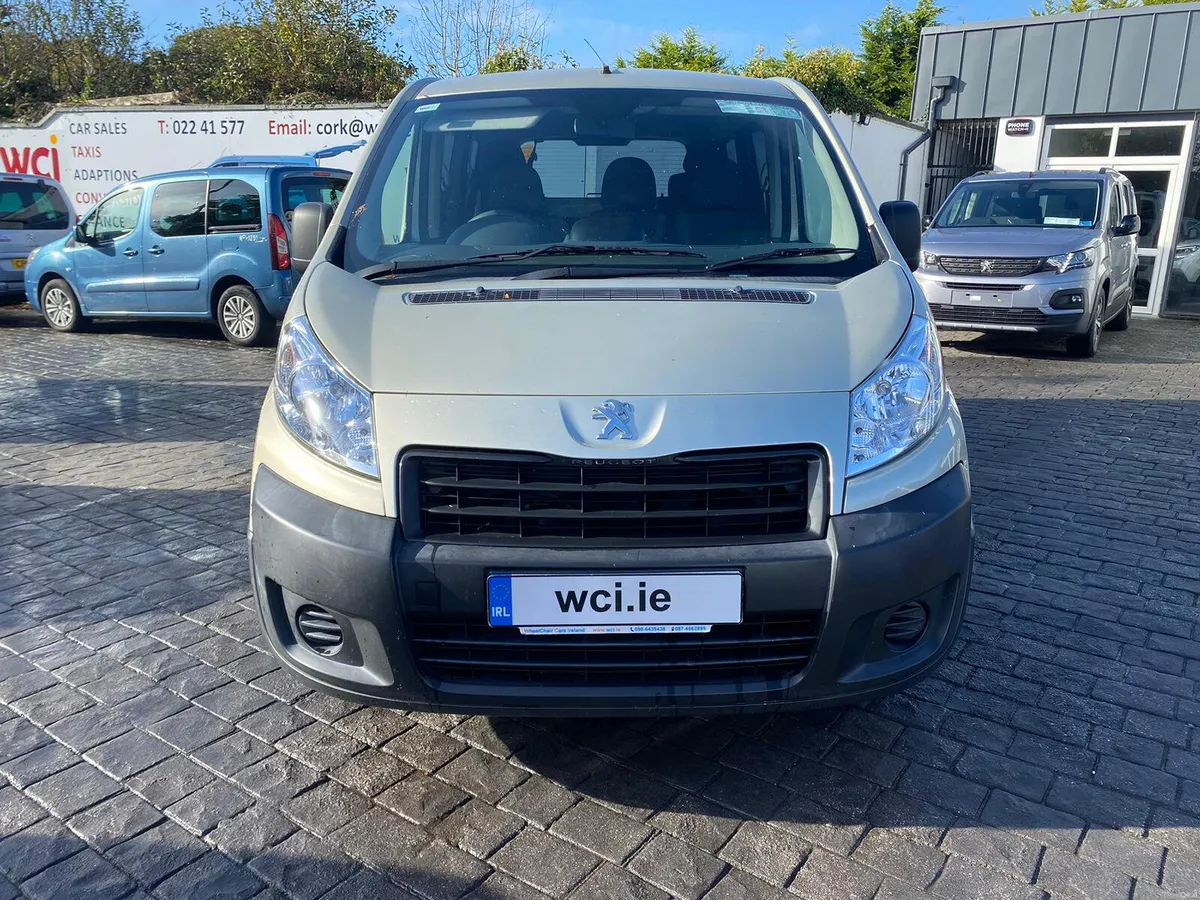 Wheelchair Accessible Peugeot Expert - Image 2