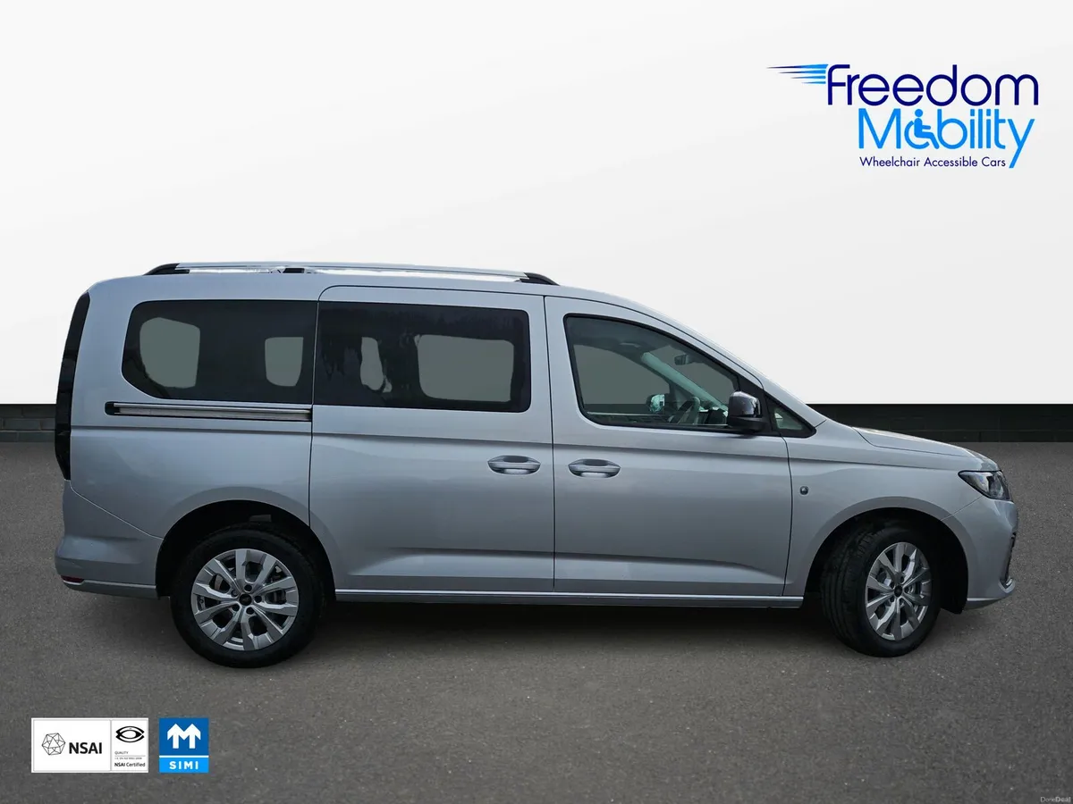 New Ford Tourneo Connect Automatic Taxi - Image 4