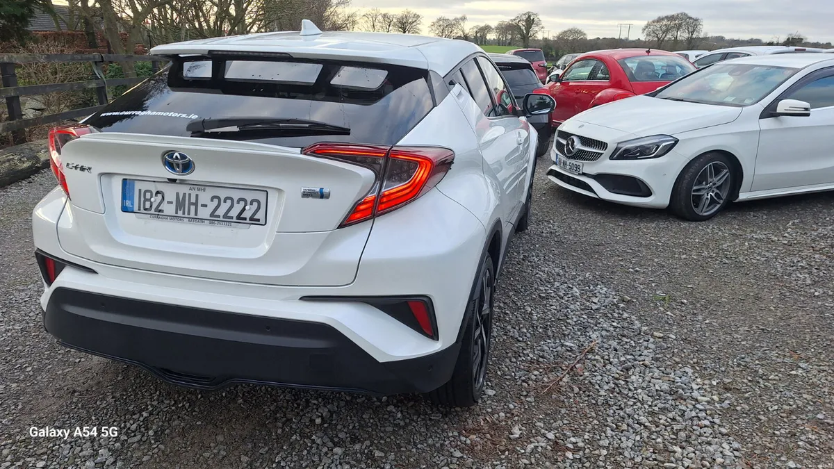 TOYOTA C-HR WITH LEATHER - Image 5