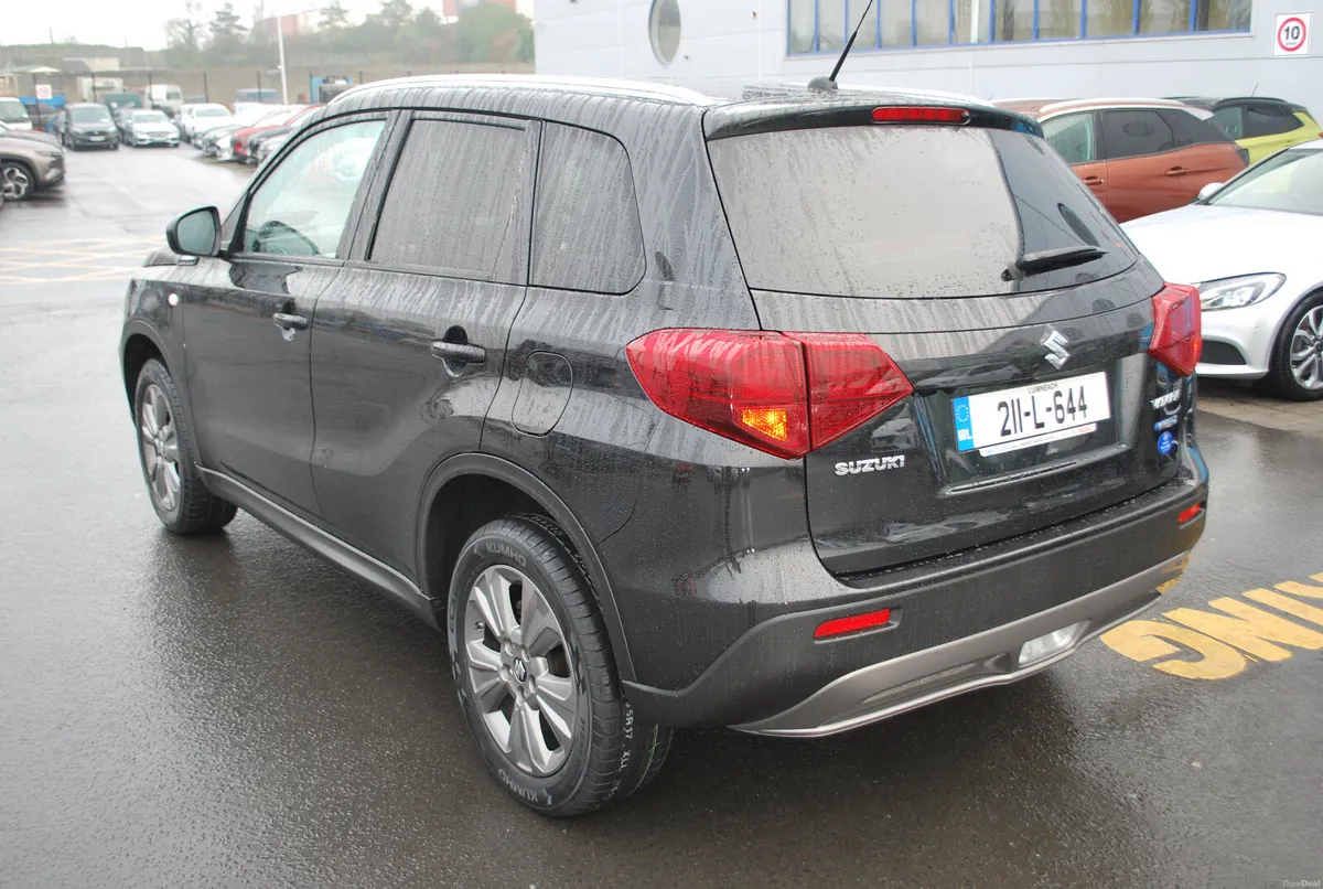 Suzuki Vitara 2021 - Image 3