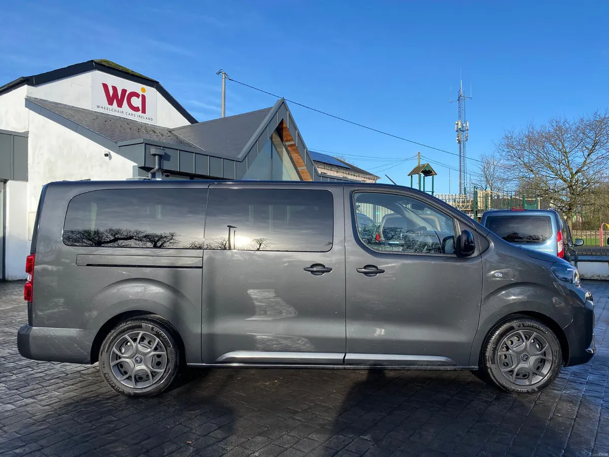 Wheelchair Accessible Citroen Spacetourer - Image 5