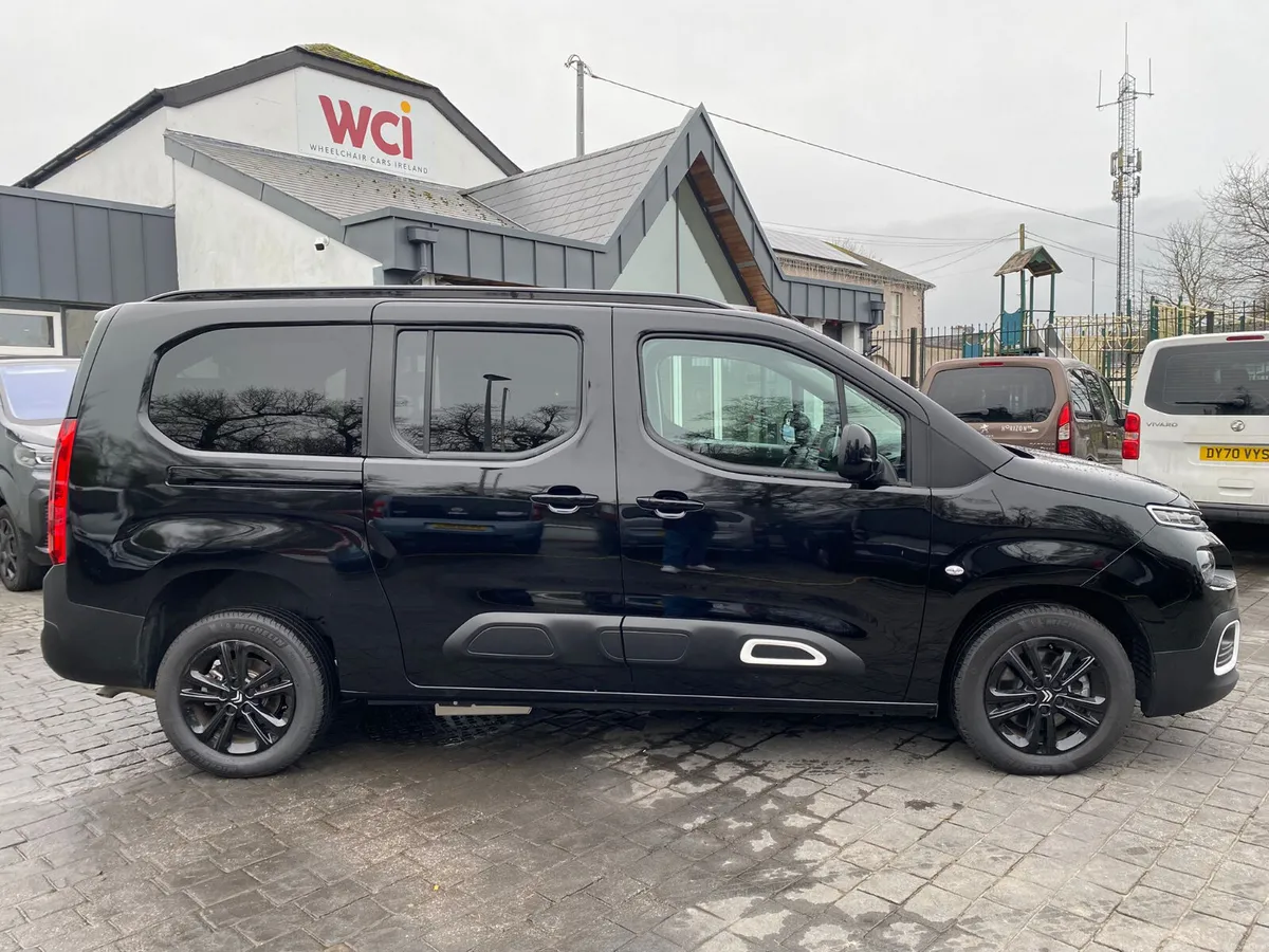 Wheelchair Accessible Citroen Berlingo 2026 - Image 4