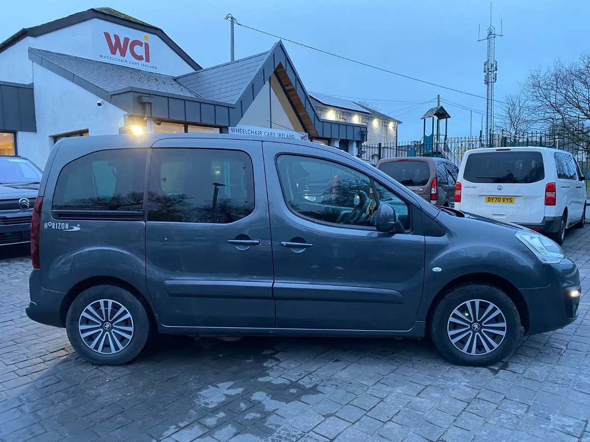 Peugeot Partner 2018 WAV - Image 4