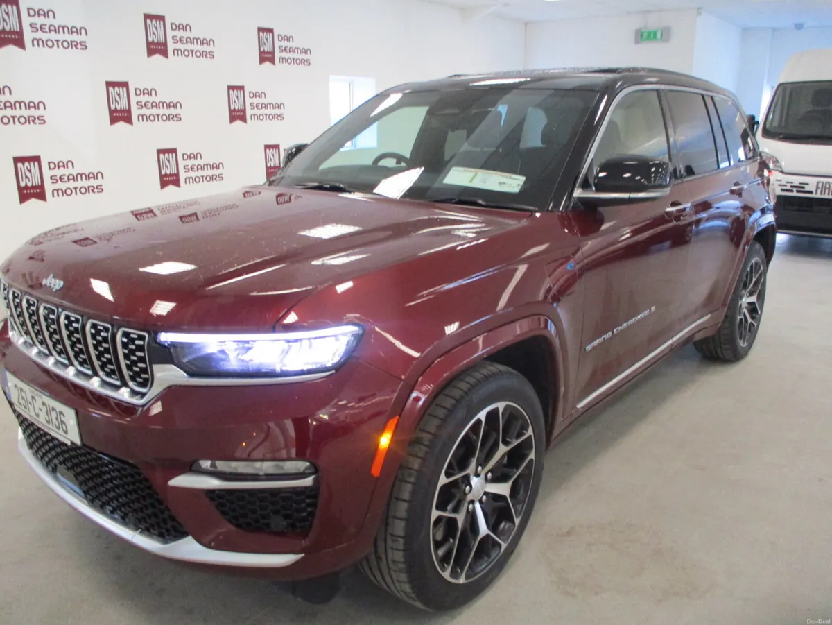 2025 JEEP GRAND CHEROKEE SUMMIT RESERVE PHEV 4XE - Image 4