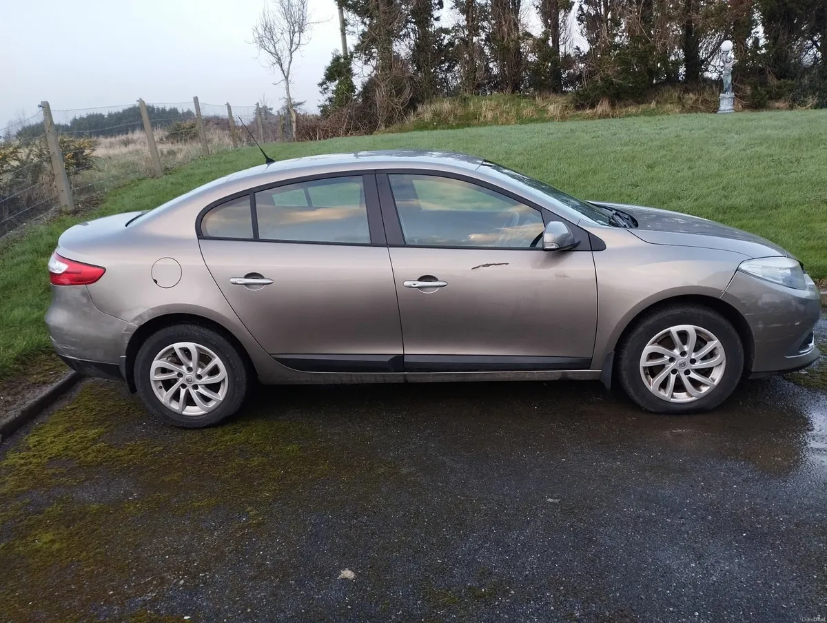 Renault Fluence Diesel  2013,  Only 85K Miles. - Image 4