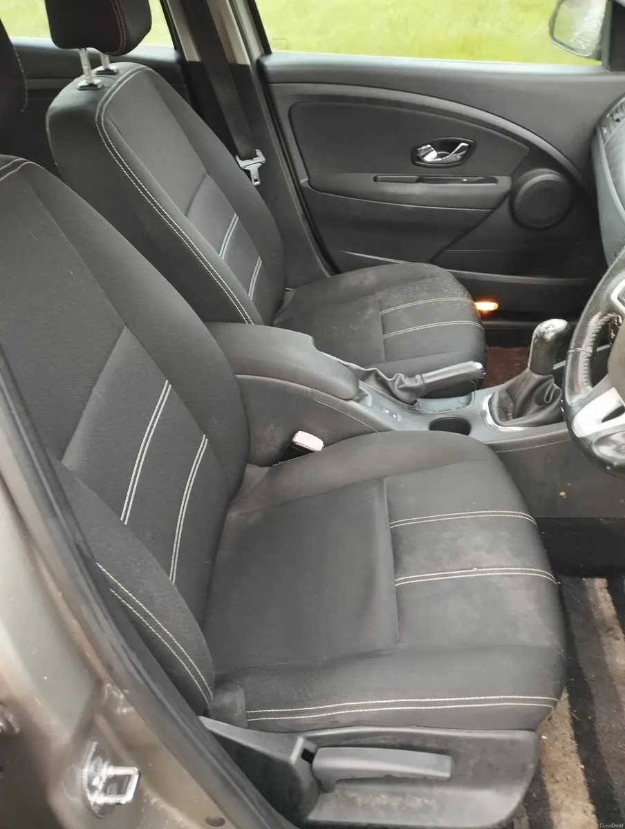 Renault Fluence Diesel  2013,  Only 85K Miles. - Image 6
