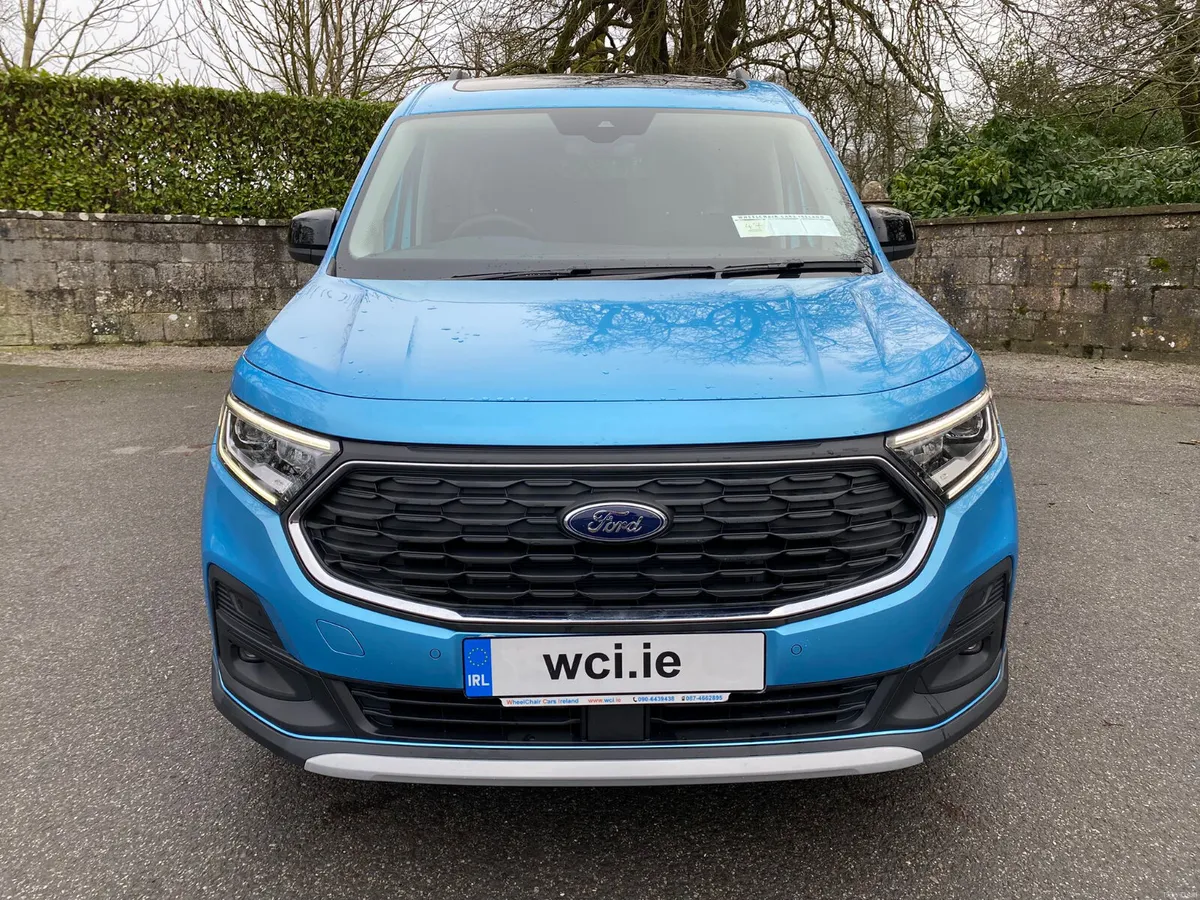 Ford Tourneo Connect Active WAV - Image 2