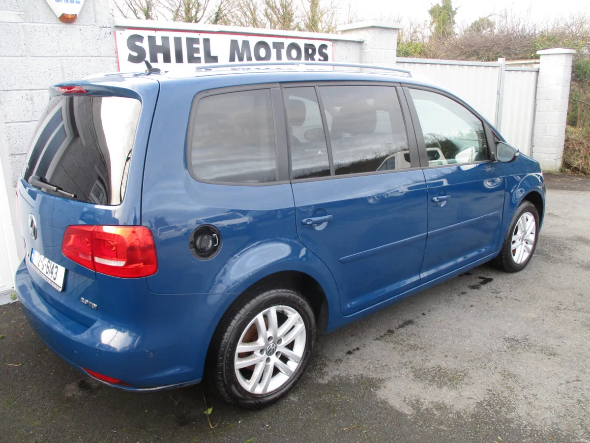 Volkswagen Touran 2012 - Image 3