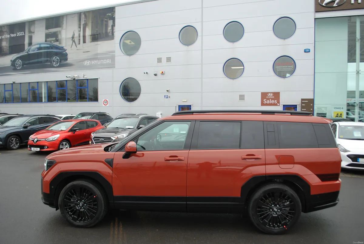 Hyundai Santa Fe Calligraphy 1.6 Petrol Phev - Image 4