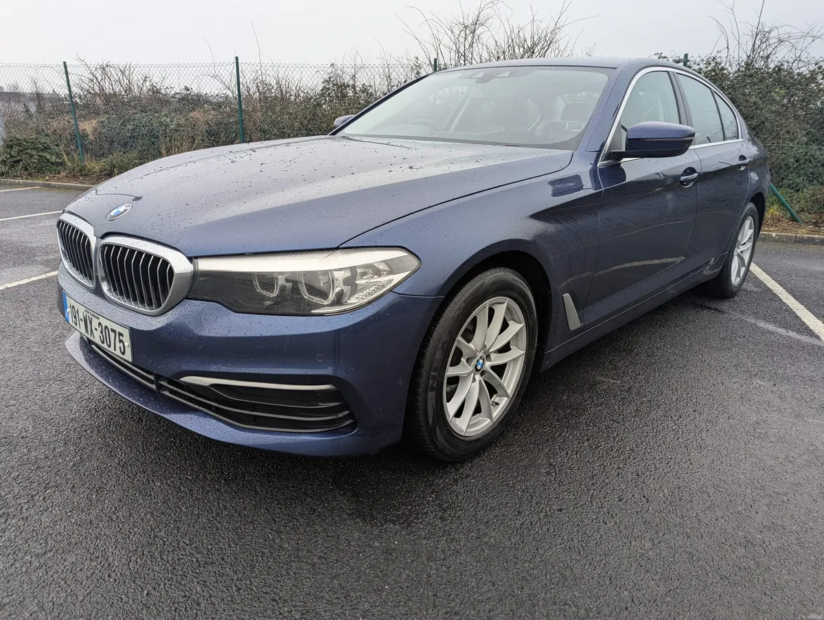 2019 BMW 520D SE AUTOMATIC - Image 3