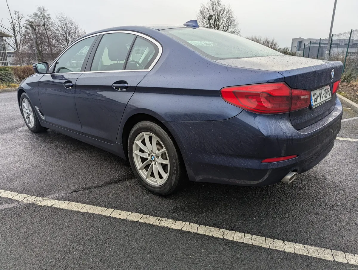 2019 BMW 520D SE AUTOMATIC - Image 4