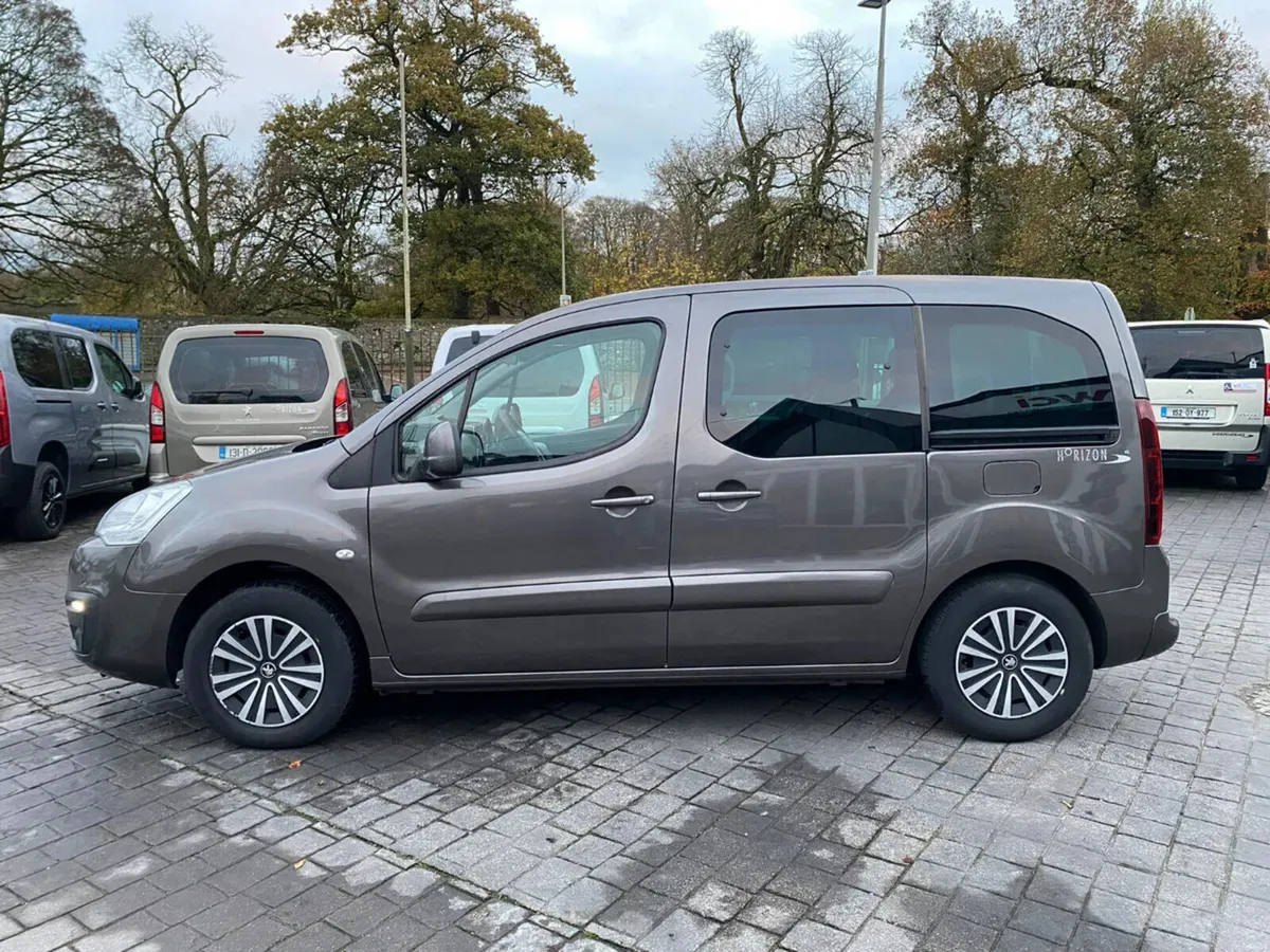 Peugeot Partner WAV - Image 4