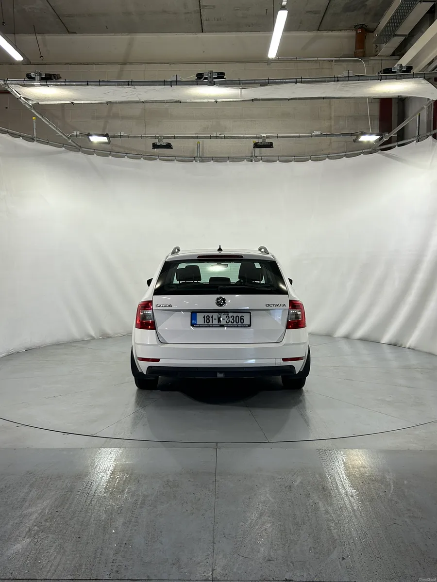 Skoda Octavia  many extras - Image 5