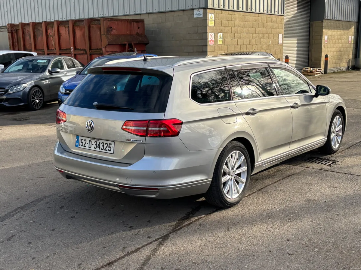 152 VOLKSWAGEN PASSAT 1.4TSIAUTO FULLY LOADED SPEC - Image 4